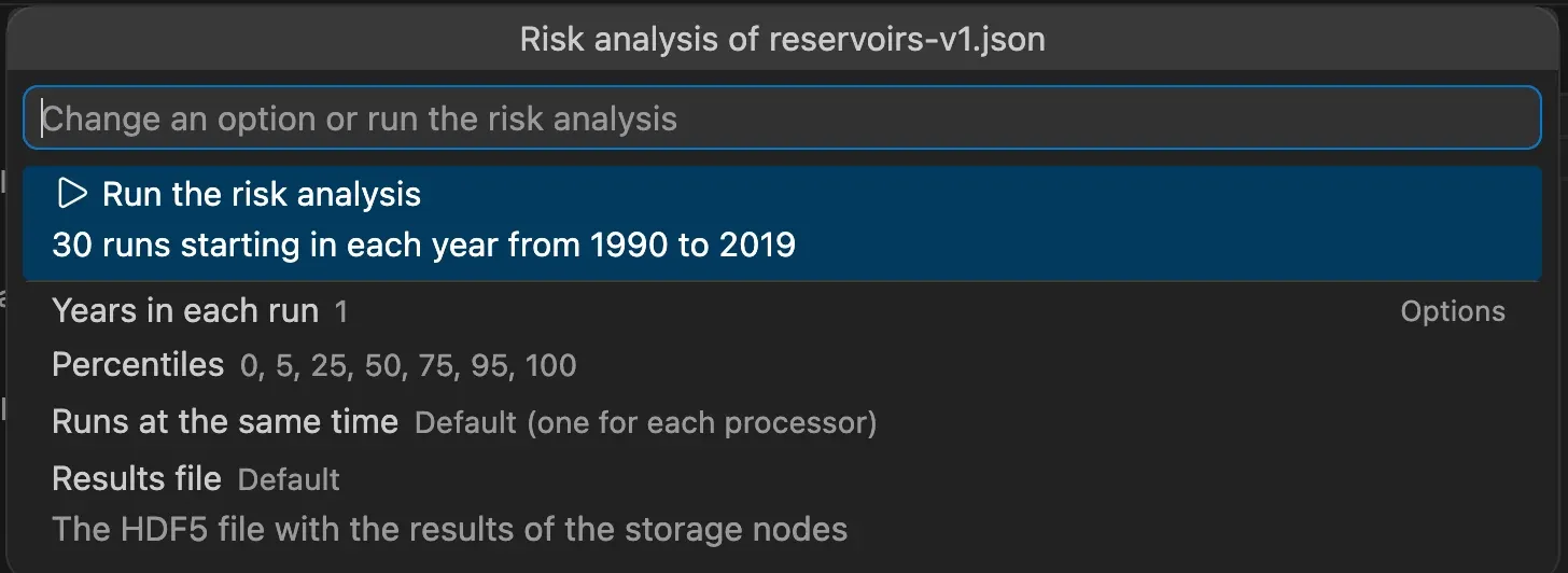 The options of the risk analysis: Run the risk analysis, with the number of runs and their start years, then the years in each run, the percentiles, the runs at the same time and the results file.